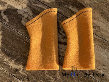 Preview: Handstulpen aus 100% Wollwalk in Gelb mit Stickleiste